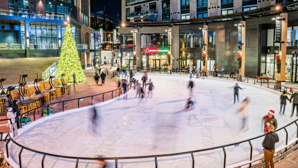 Colorado Holiday Travel Guide 3 Website hero banner image 18